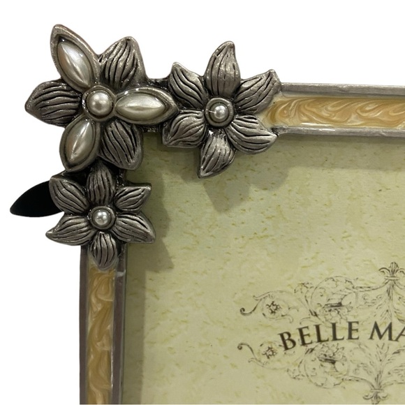 Belle Maison Art Nouveau Enamel Frame w/ Flowers & Pearl Inlays 4x6” Beautiful! - Picture 11 of 15
